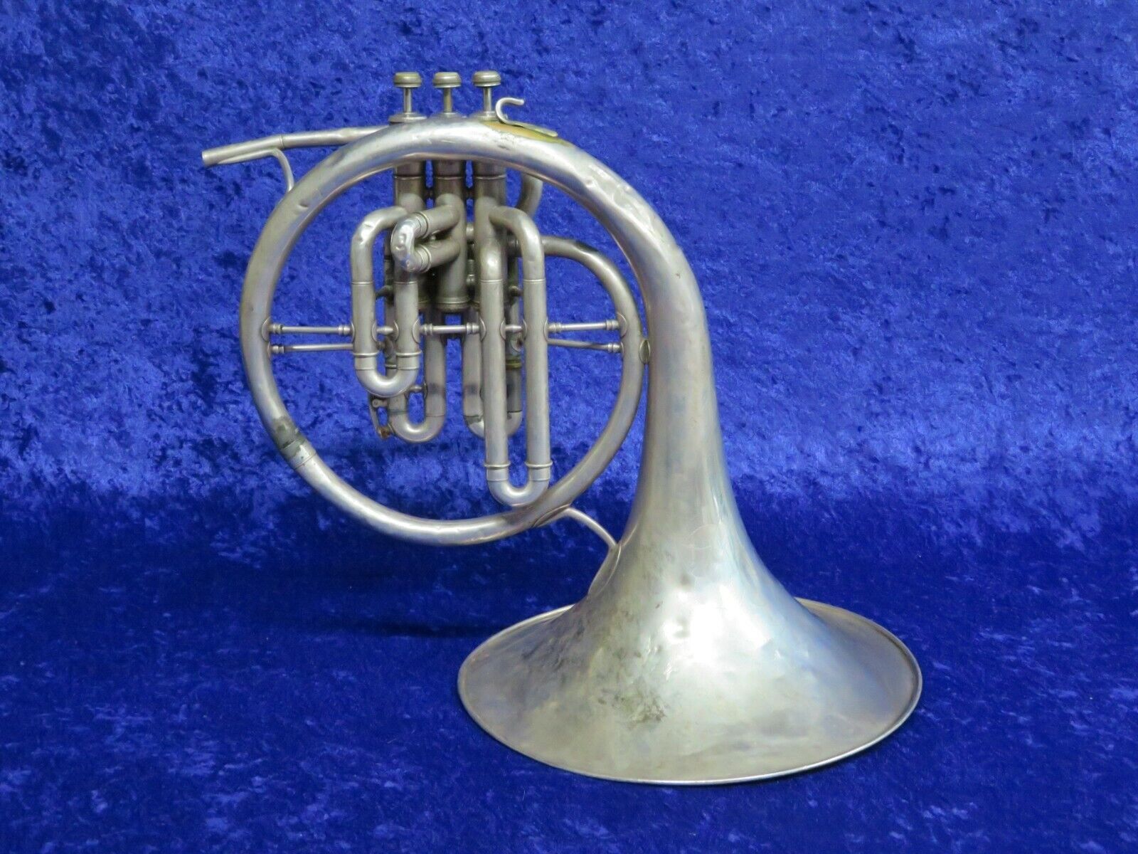 Vintage C.g. Conn Silver Eb Mellophone Ser#354163 Naked Lady Cleavage Engraving